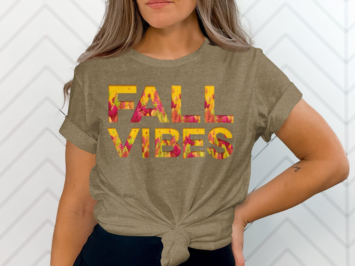 Fall Vibes T-Shirt Autumn Graphic Tees Colorful Autumn Leaves Printed Shirt Seasonal Fall Theme Shirt Fall Fashion Outfit