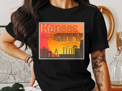 Kansas City Skyline Graphic T-Shirt, Retro Kansas City Tee, Kansas City Souvenir Shirt, Kansas City Lover Gift, Unisex Graphic Tee