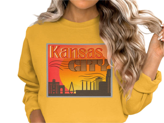 Kansas City Skyline Graphic T-Shirt, Retro Kansas City Tee, Kansas City Souvenir Shirt, Kansas City Lover Gift, Unisex Graphic Tee